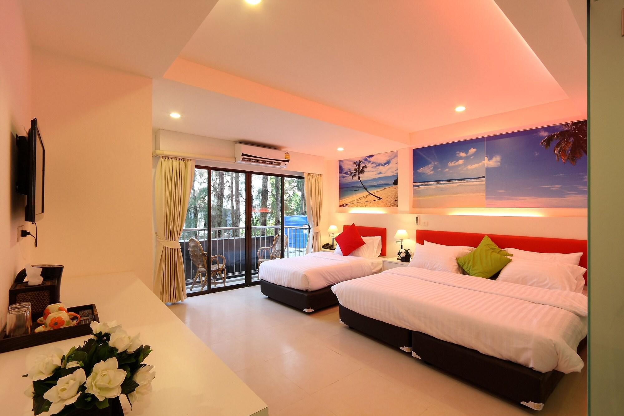 Armoni Patong Beach Hotel Bagian luar foto